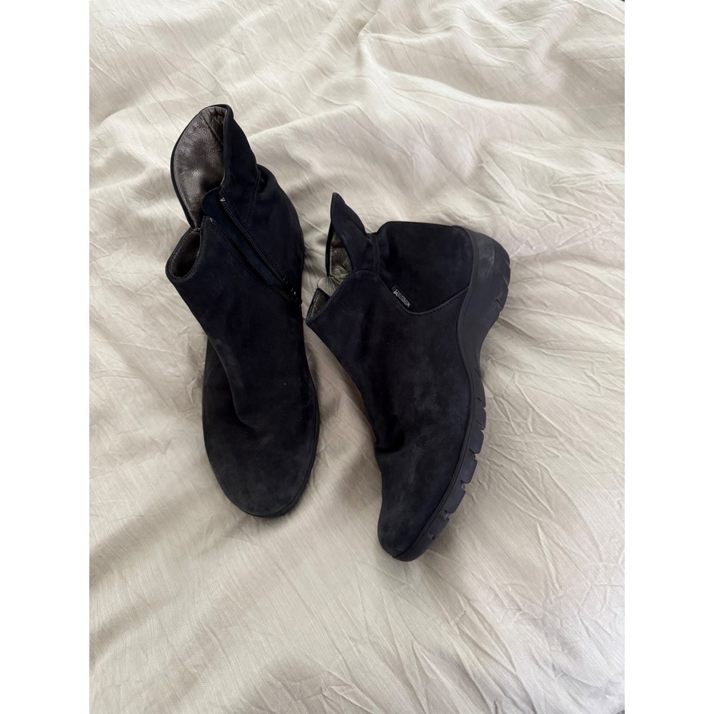 Mephisto Helina Black Nubuck Zip Booties 6 US / 3.5 UK Comfort Sole LK